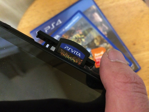 Ps Vita Ps Vita のパッケージソフトを買ってみました 覚醒する Cdip