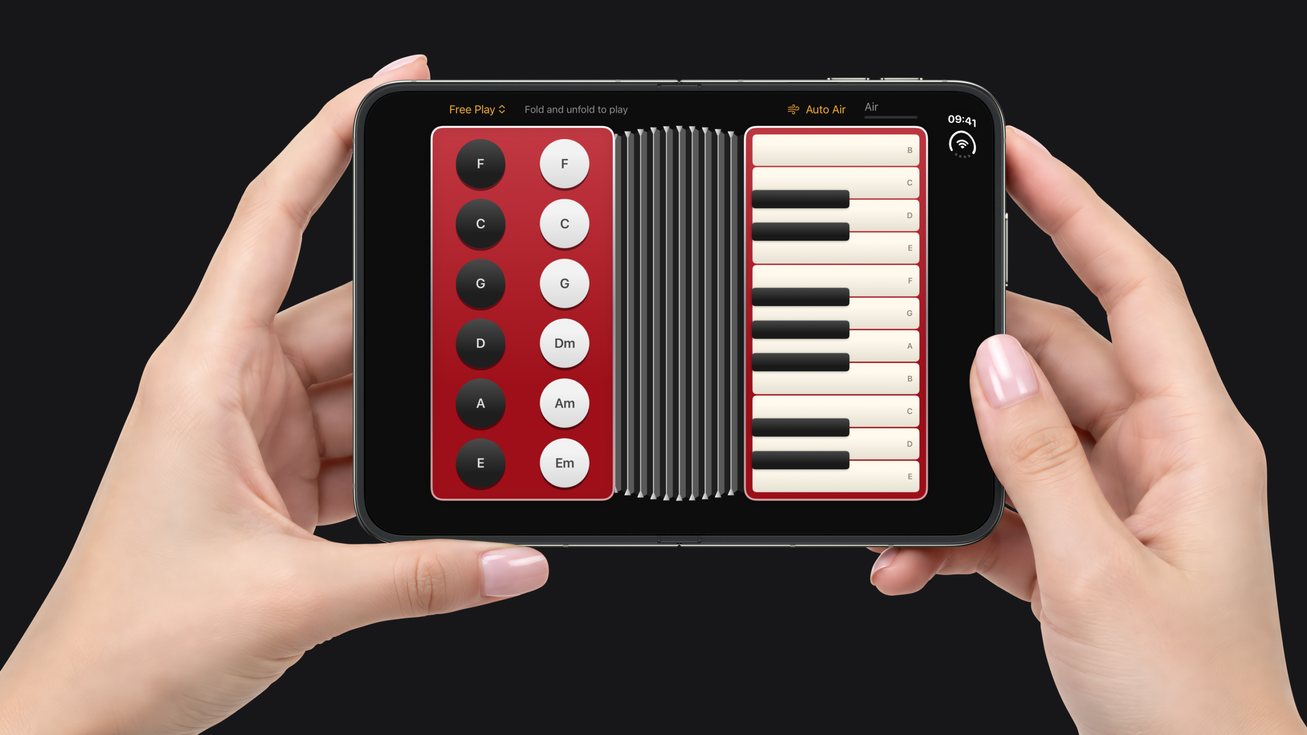 Accorduonの鍵盤とベースボタンを表示したiPhone Duoを両手で持つ紹介画像